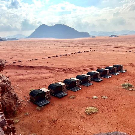 Wadi Rum Shooting Stars Camp Hotel Exterior photo