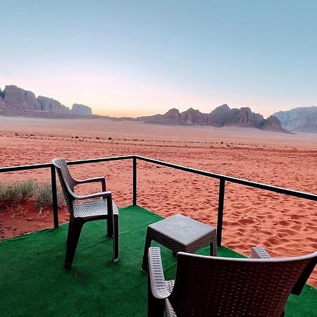 Wadi Rum Shooting Stars Camp Exterior photo