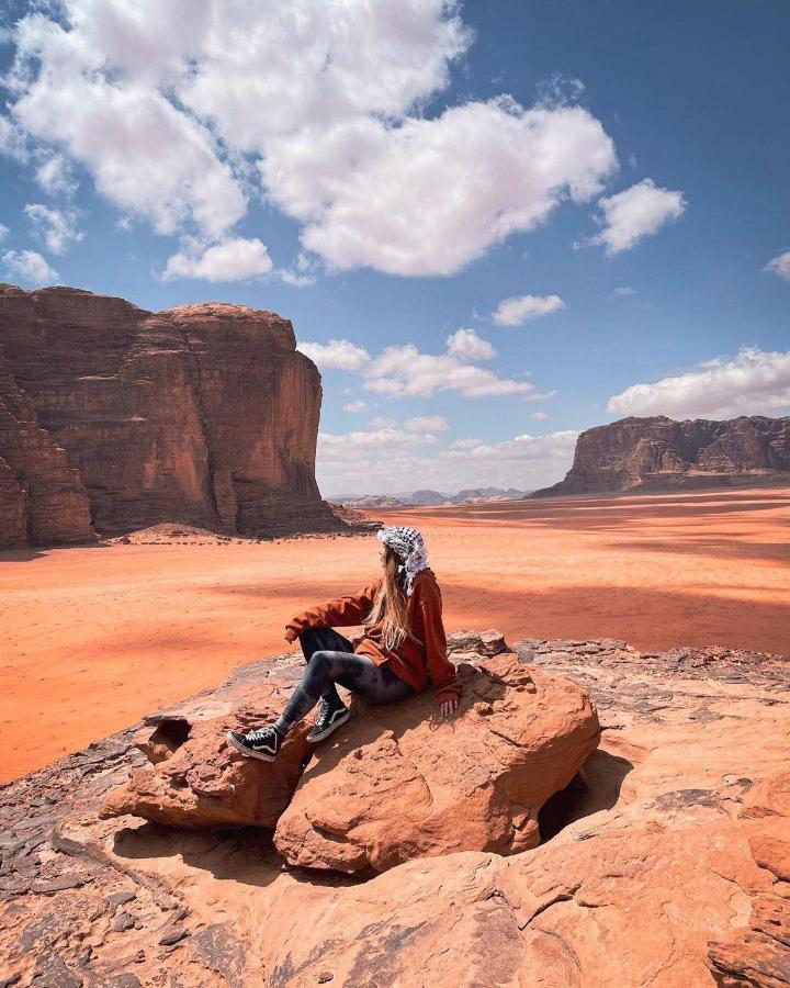 Wadi Rum Shooting Stars Camp Hotel Exterior photo