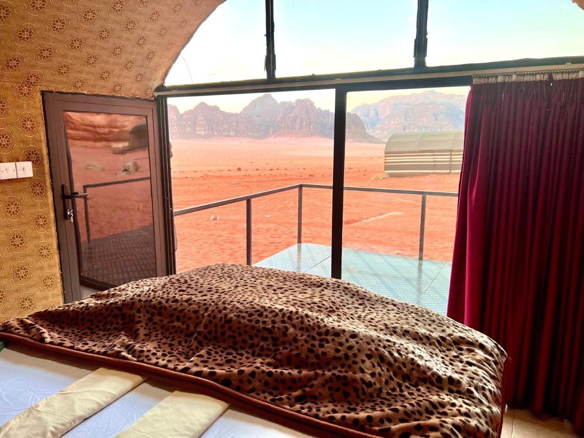 Wadi Rum Shooting Stars Camp Exterior photo