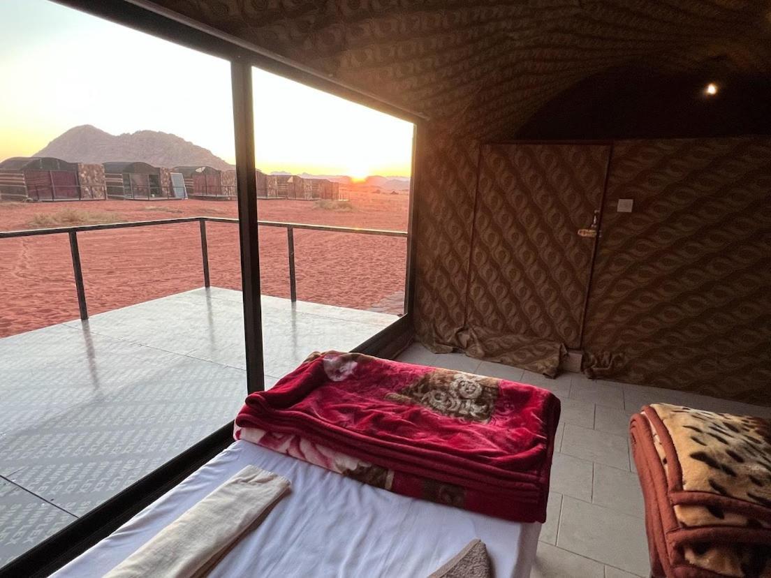 Wadi Rum Shooting Stars Camp Exterior photo