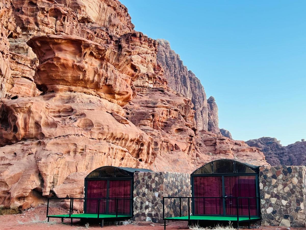 Wadi Rum Shooting Stars Camp Hotel Exterior photo