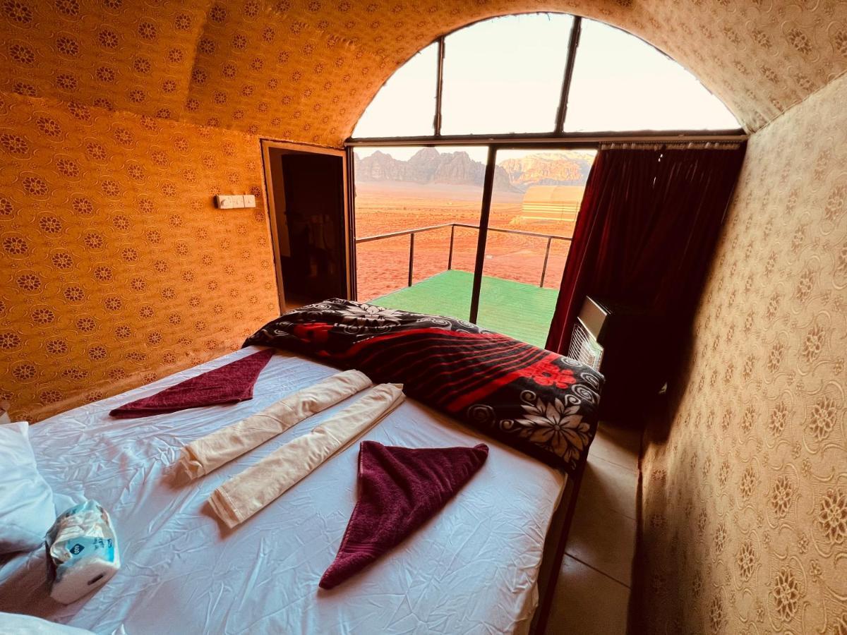 Wadi Rum Shooting Stars Camp Exterior photo