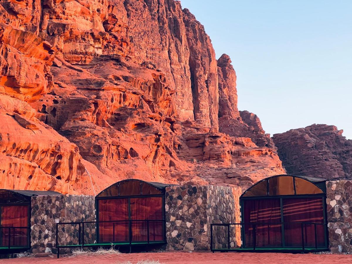 Wadi Rum Shooting Stars Camp Hotel Exterior photo