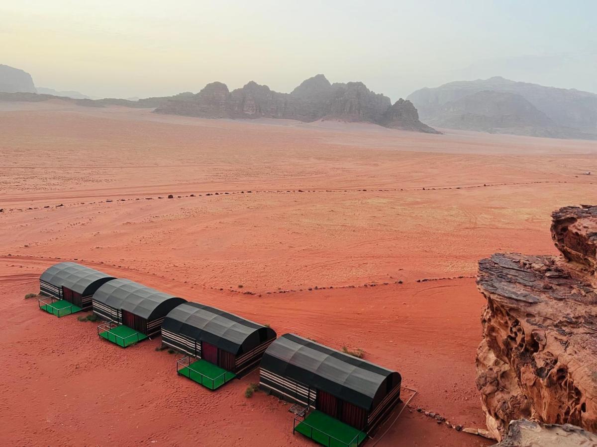 Wadi Rum Shooting Stars Camp Exterior photo